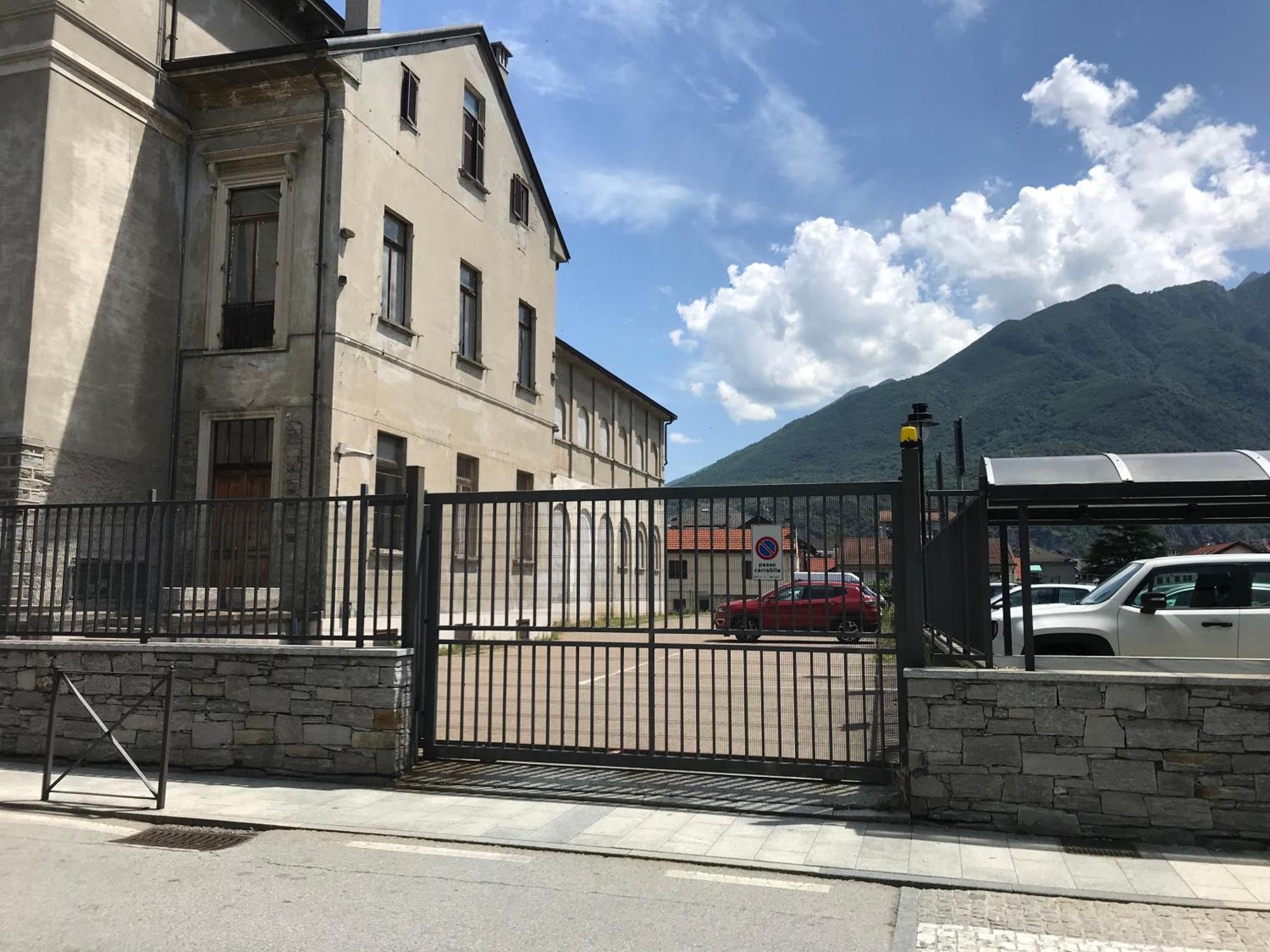 Antica Dimora Del Mercato โดโมดอสโซลา ภายนอก รูปภาพ